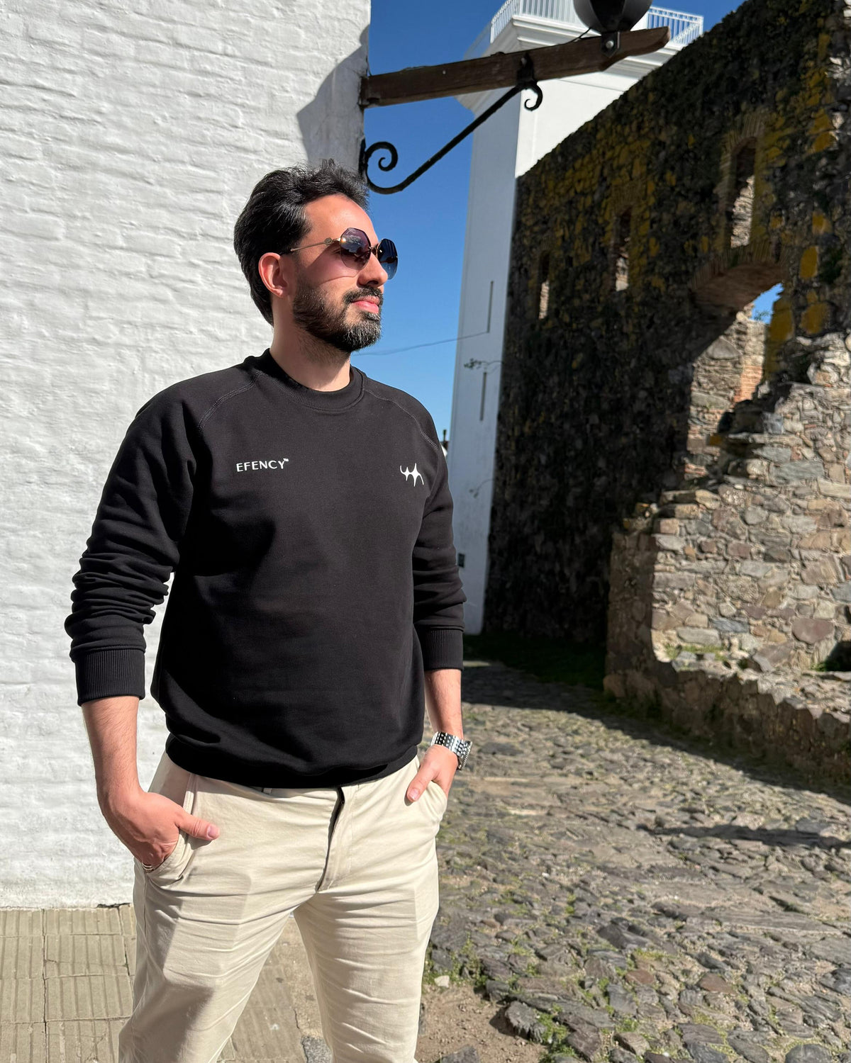 GENUINE Crewneck Black