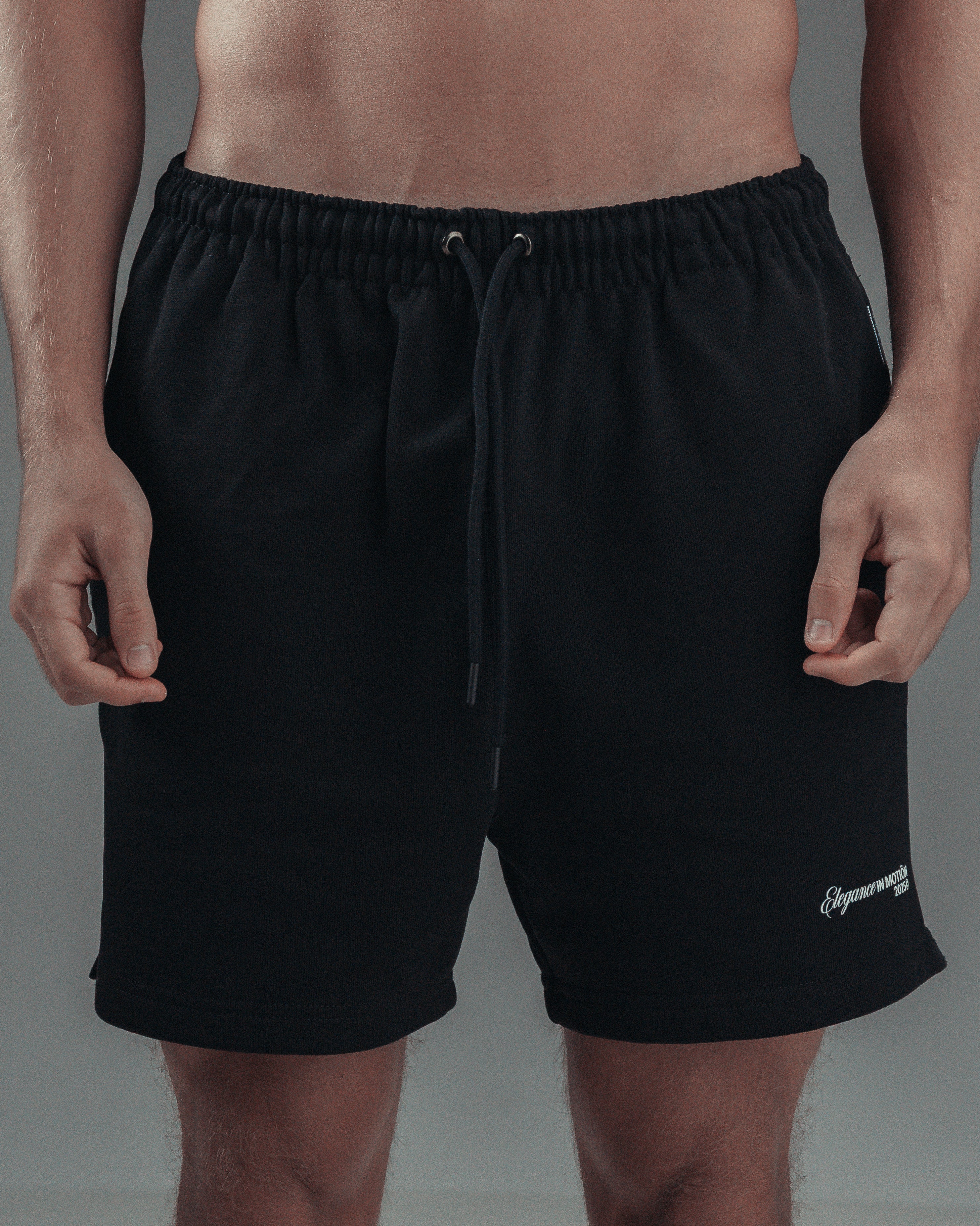 ELEGANCE Bermuda Black