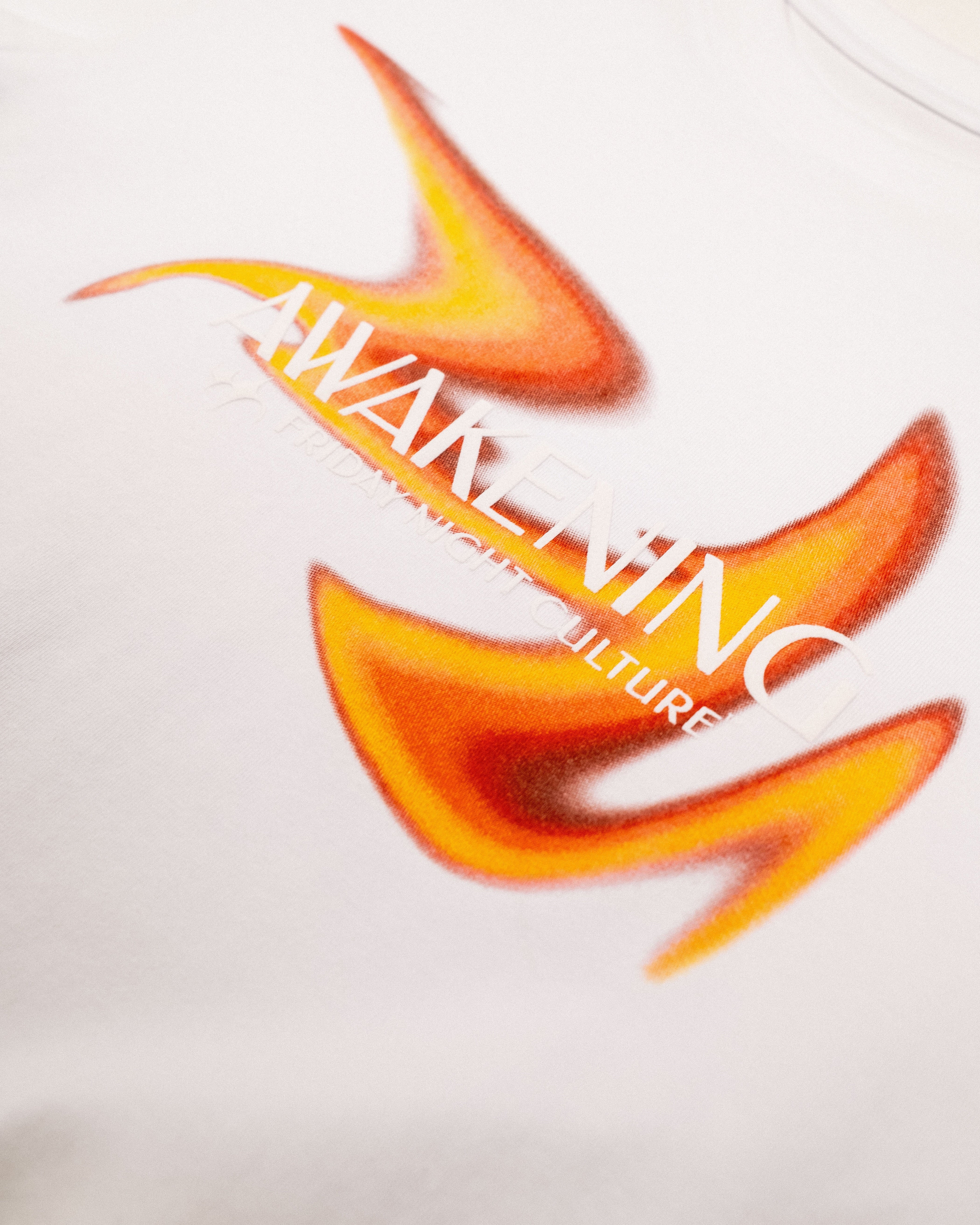 AWAKENING Baby tee White