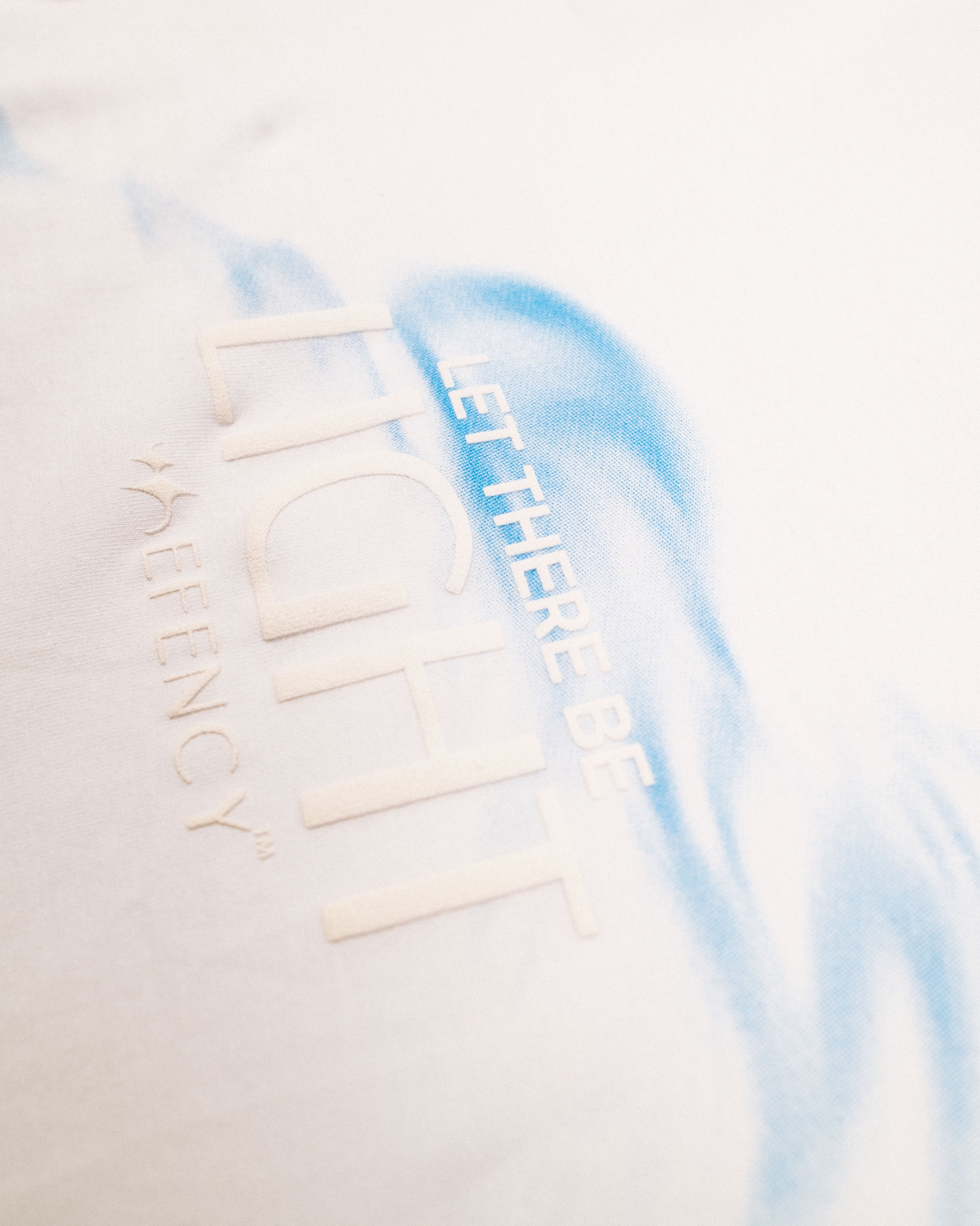 BE LIGHT Baby tee White