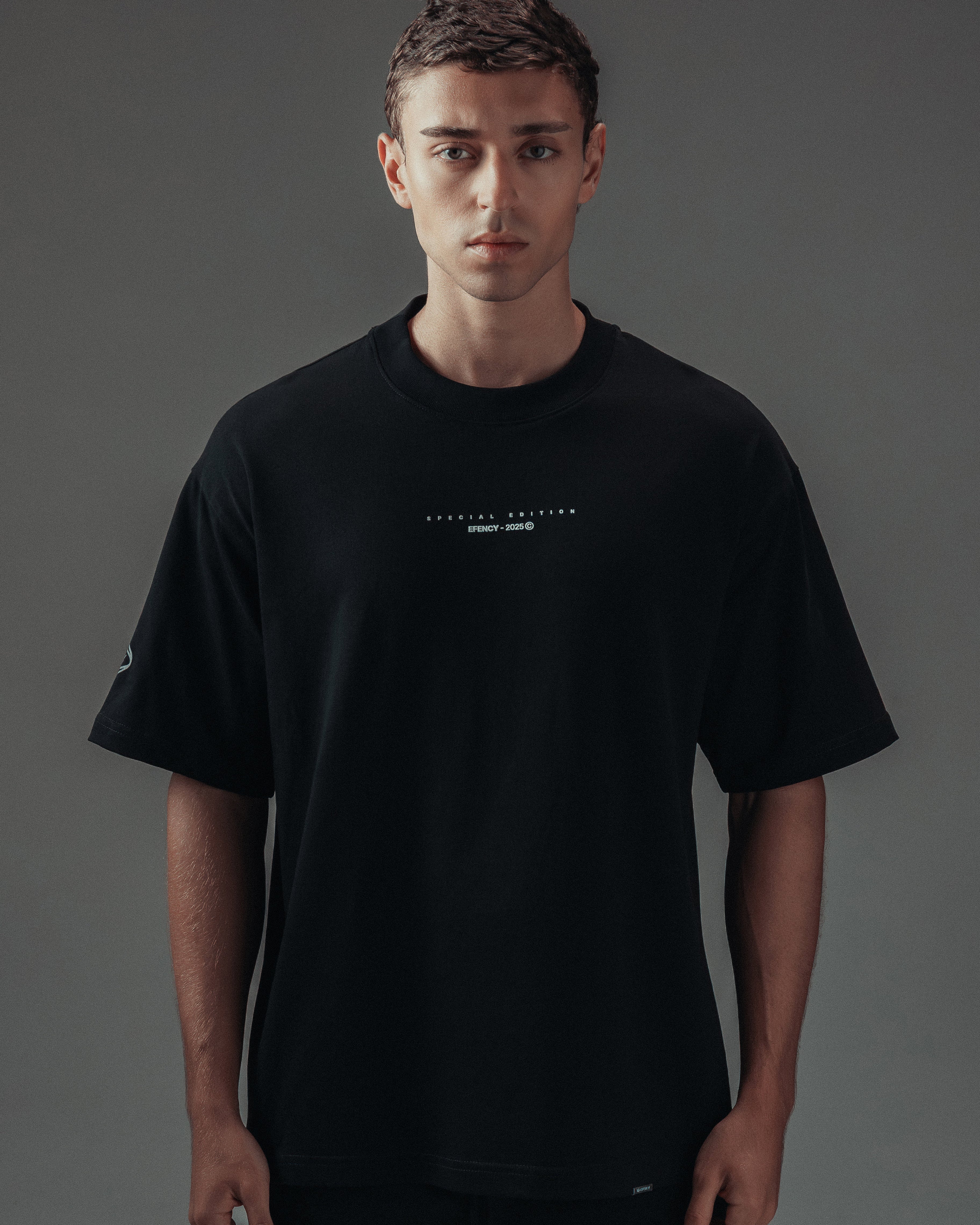 ELEGANCE IN MOTION T-Shirt Black (SPECIAL EDITION)