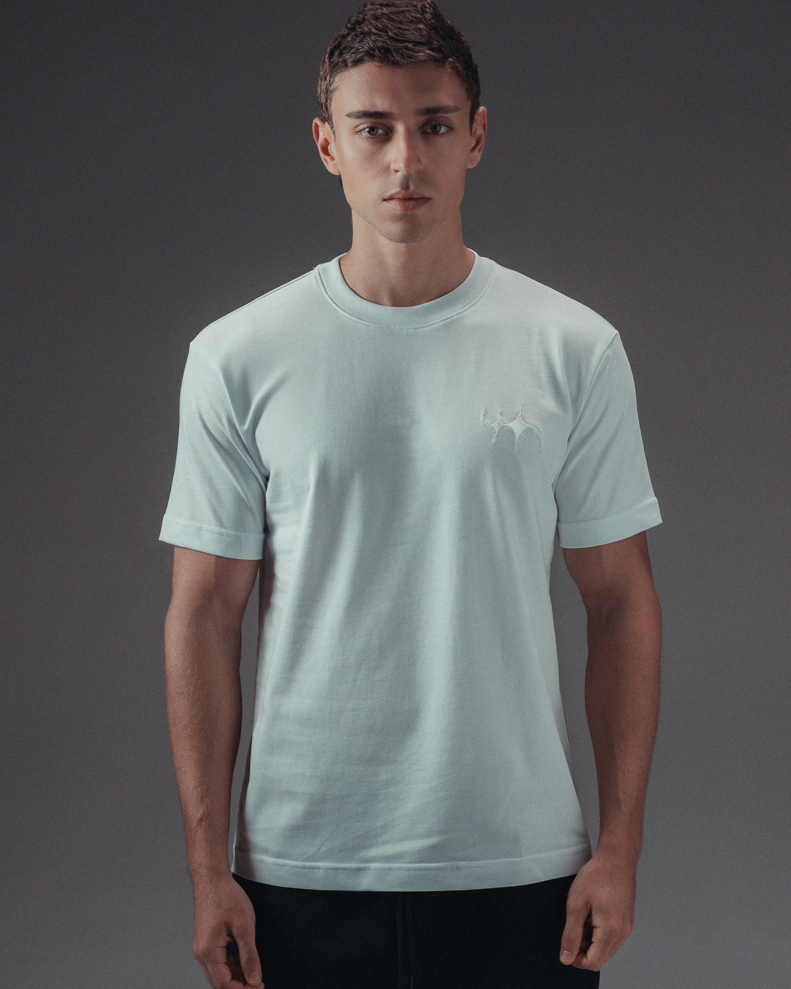 Essential Tee  White