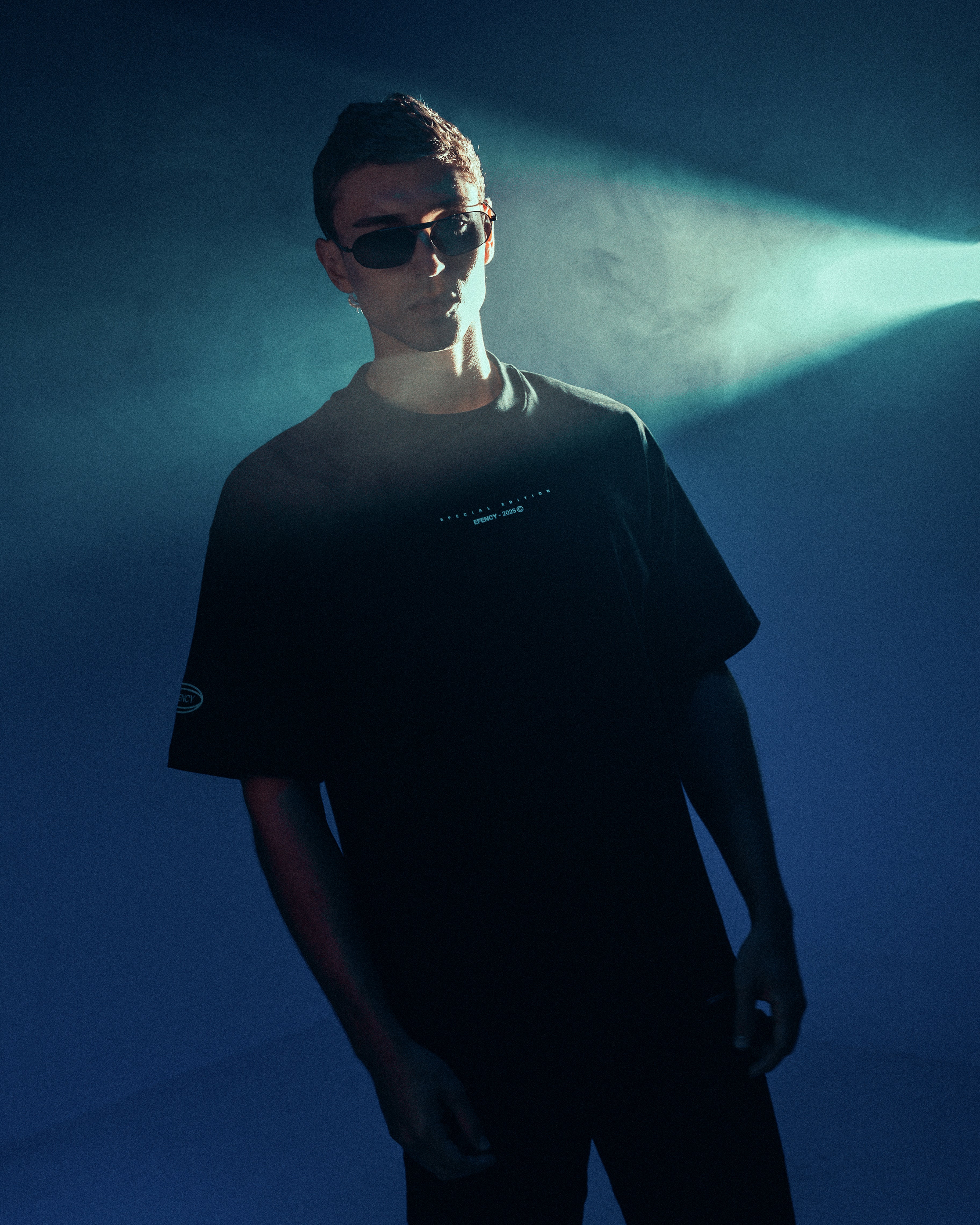 ELEGANCE IN MOTION T-Shirt Black (SPECIAL EDITION)