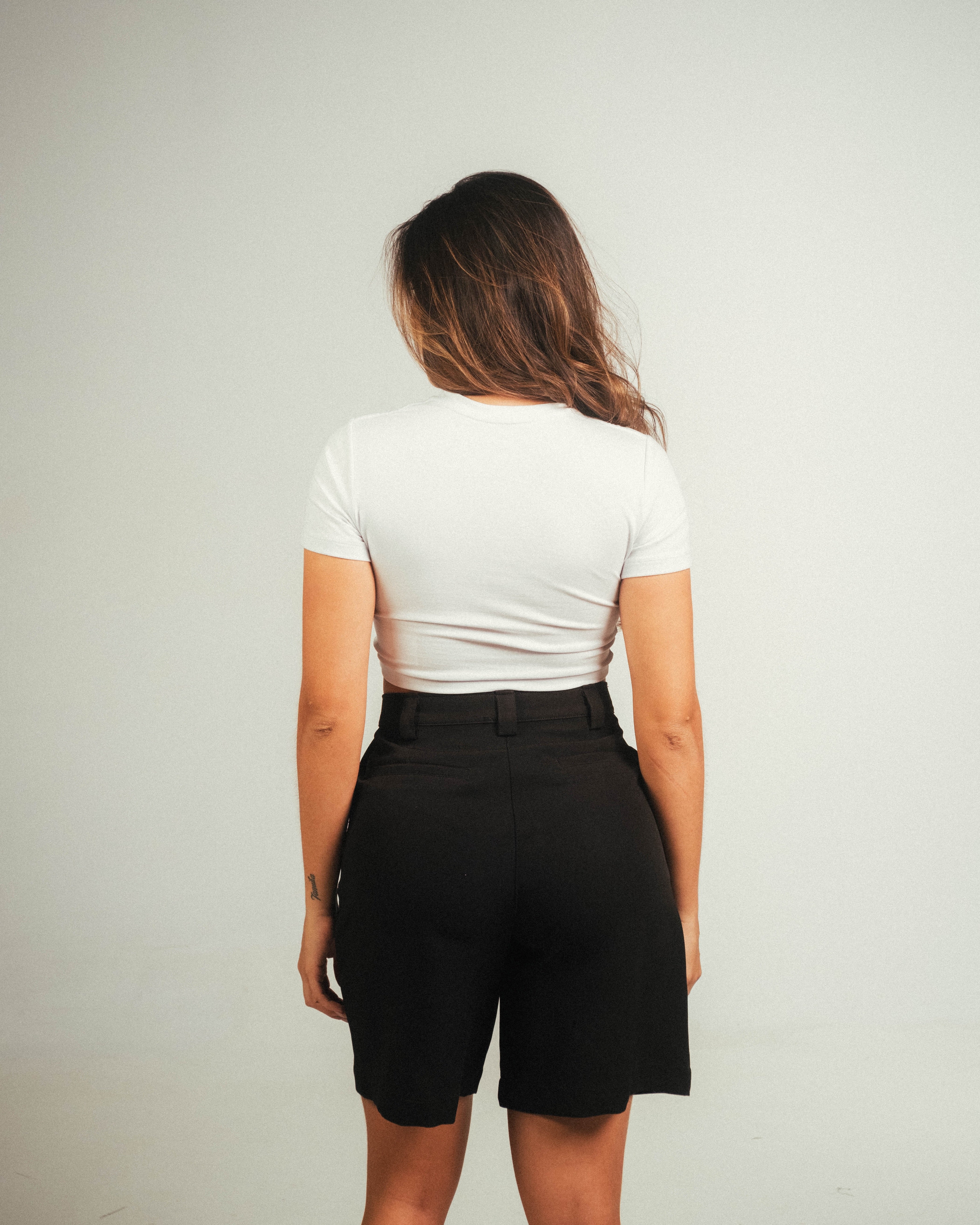 BE LIGHT Baby tee White